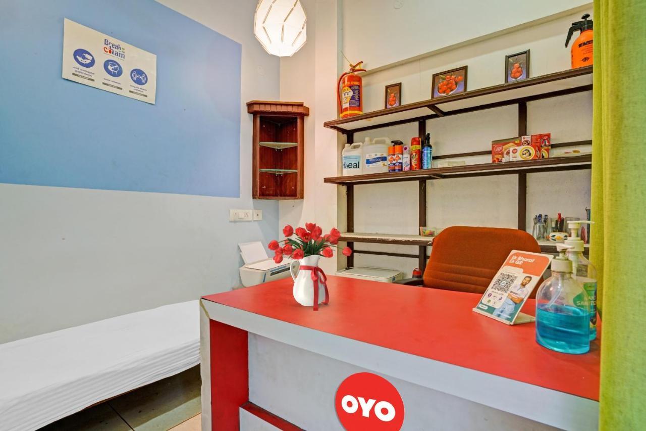 Oyo Thykoodam Sleep Inn Kochi Eksteriør billede